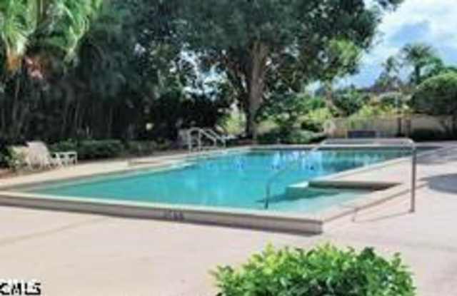4821 S Landings Drive Gallery 4