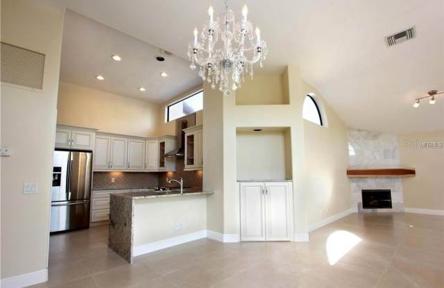 539 Via Fontana Drive Gallery 2