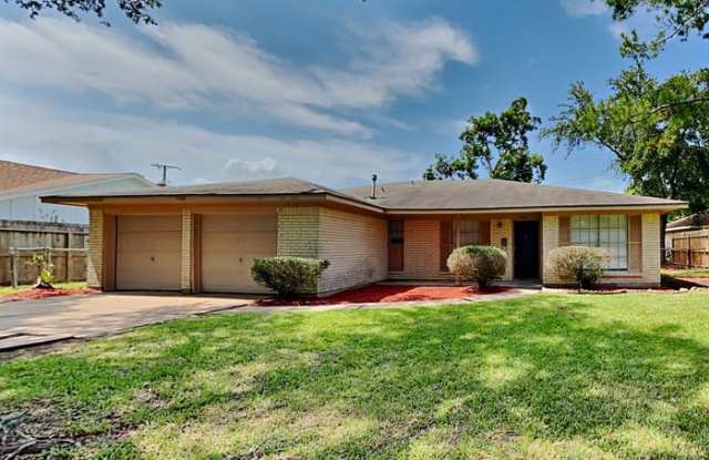 5102 Royal Oak Drive - 5102 Royal Oak Drive, Texas City, TX 77591