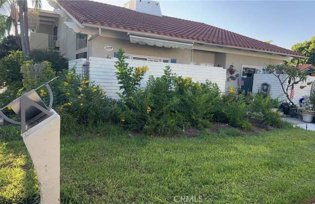 2037 Via Mariposa East photos photos