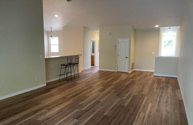 1020 Venetian Drive Gallery 2