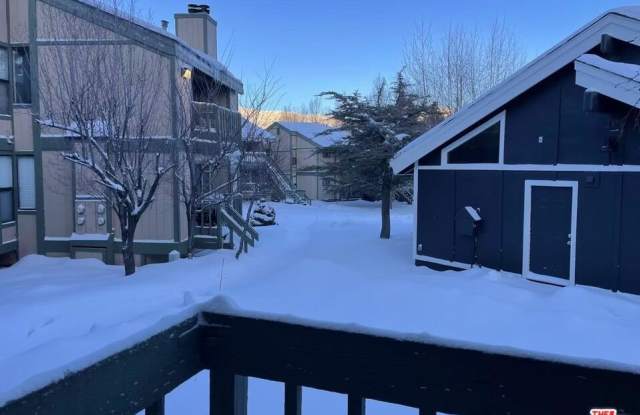 760 Blue Jay Rd photos photos