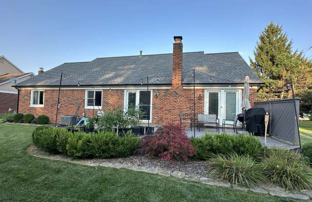 5017 Saffron Drive Gallery 4