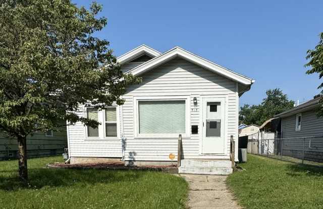 Charming 3-Bedroom, 1-Bathroom Home with Garage – $1,350/Month | Accepting Section 8 photos photos