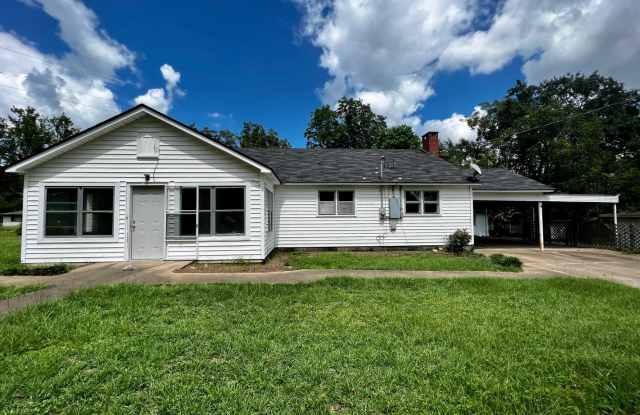 3/2 on Park Street - 1416 Park Street, Troy, AL 36081