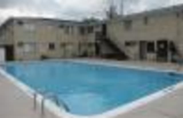 9580 GREENVIEW APT - 212 - 9580 Greenview Ave, Detroit, MI 48228