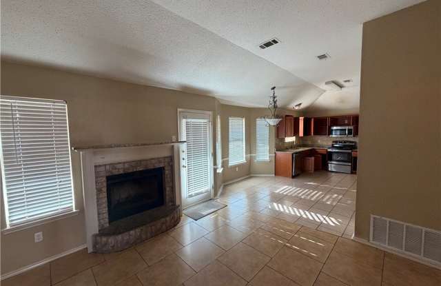 2207 Waterfall Drive Gallery 4