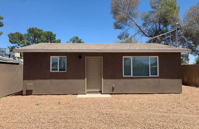 NEW CONSTRUCTION Built in 2025 2 Bedroom 1 Bath Single Family House with Washer & Dryer IN-UNIT!! Gallery 1