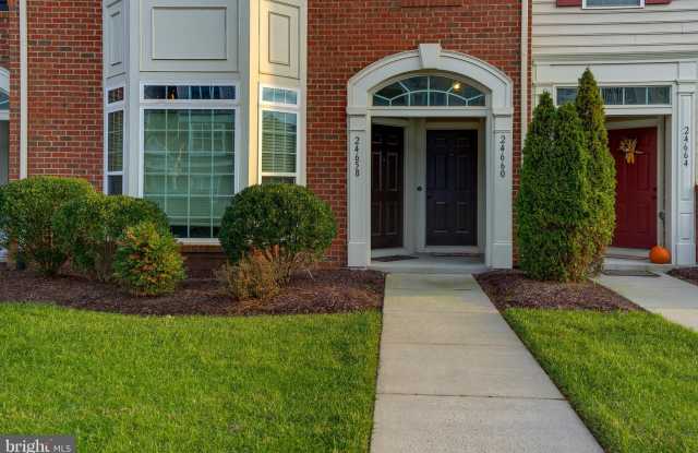 24660 HUTCHINSON FARM DRIVE Gallery 2