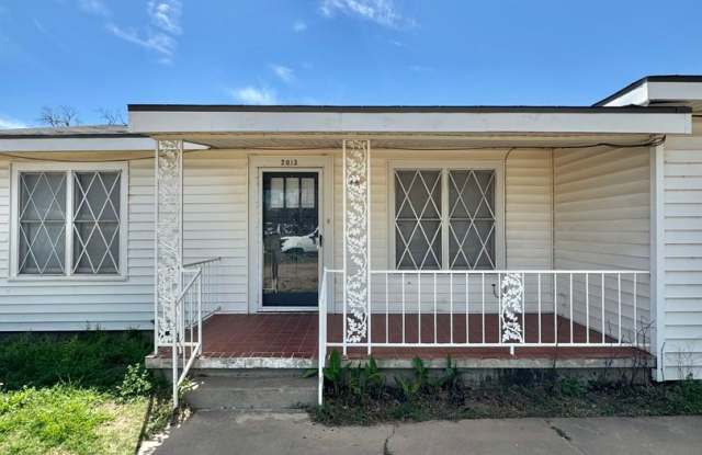 NOW AVAILABLE - Cozy 2-Bedroom 1-Bathroom Home! photos photos NOW AVAILABLE - Cozy 2-Bedroom 1-Bathroom Home! photos photos