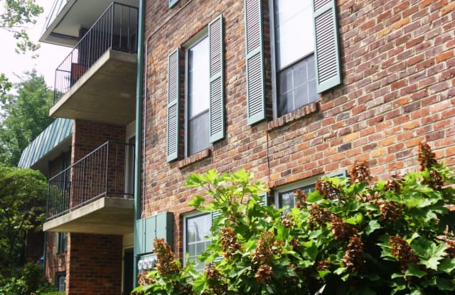Oxford Hill Apartments Gallery 2