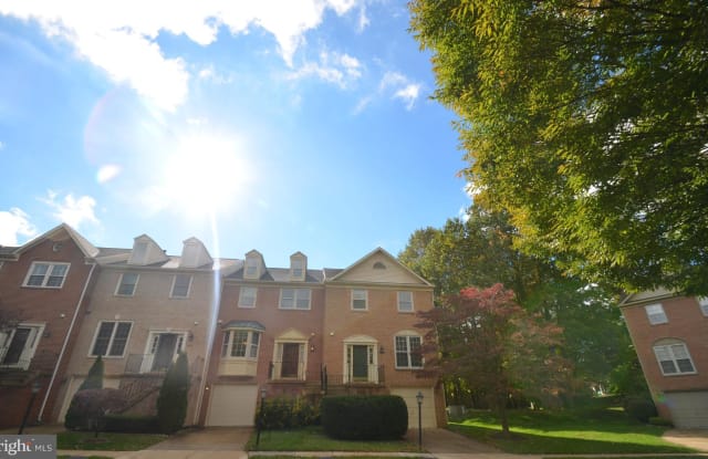 12009 JOHNS PLACE - 12009 Johns Place, Fair Oaks, VA 22033