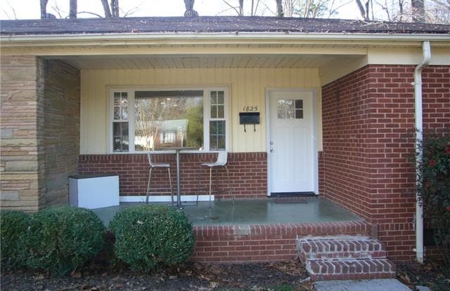 1825 Dearmon Dr - 1825 Dearmon Drive, Charlotte, NC 28205