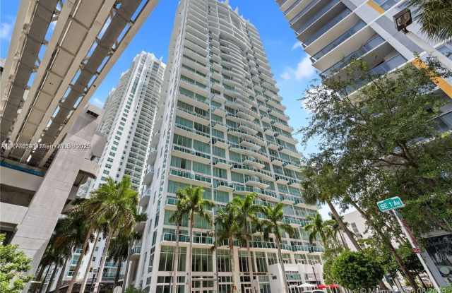 41 SE 5th St photos photos