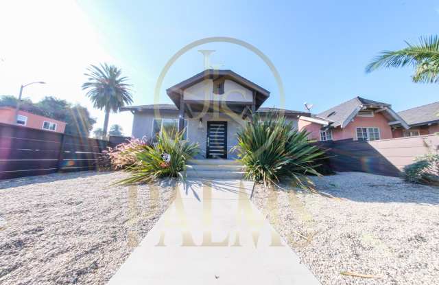 2957 South Palm Grove Avenue Gallery 2