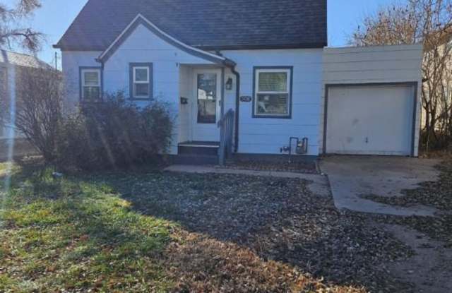 Fantastic 2 bedroom house avail NOW photos photos