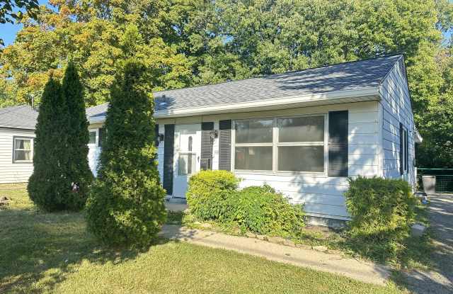 102 E Circle DR Gallery 3