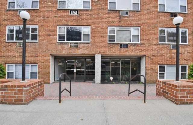 101 Lincoln Avenue photos photos