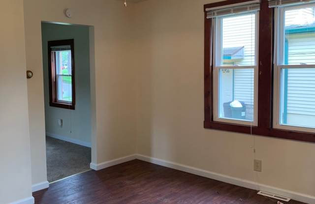 1324 Salt Springs Road Gallery 3