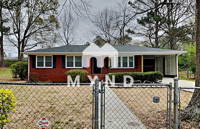 526 Green St - 526 Green Street, Monroe, GA 30655