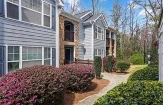 708 Madison Lane SE photos photos