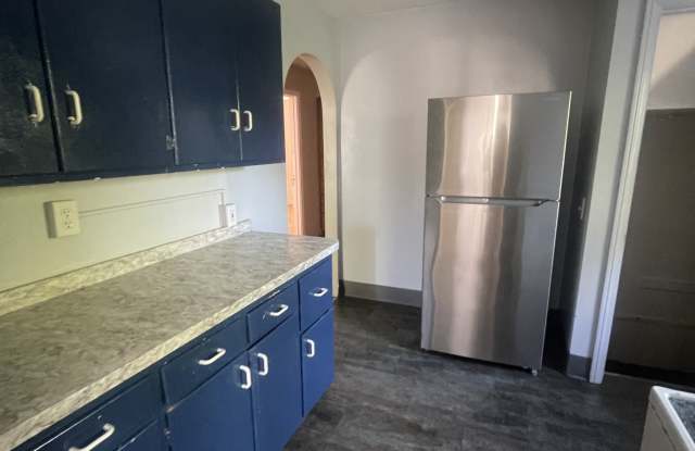 574 Stoddard Avenue Gallery 1