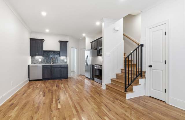 4 Bed 4 Bath Newly-Built Townhome | Charlotte Park photos photos