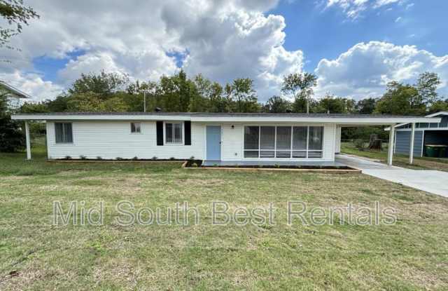 707 Shamrock Dr photos photos