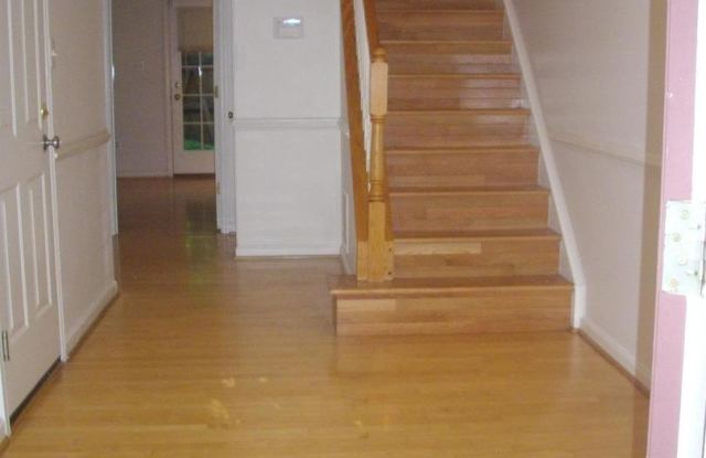 4023 HEATHERSTONE CT Gallery 2