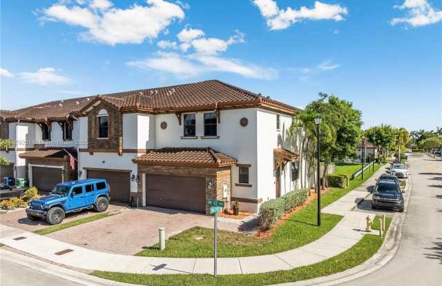 16620 SW 42nd Ter photos photos