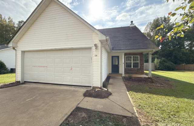 124 Waters Edge Drive - 124 Waters Edge Drive, Locust Grove, GA 30248