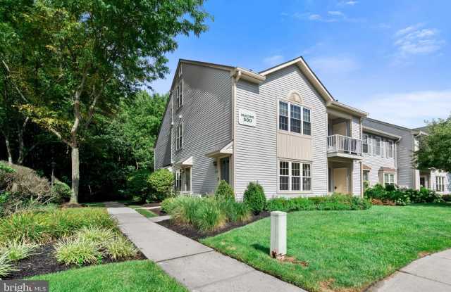 501-A HARWOOD Court Gallery 1