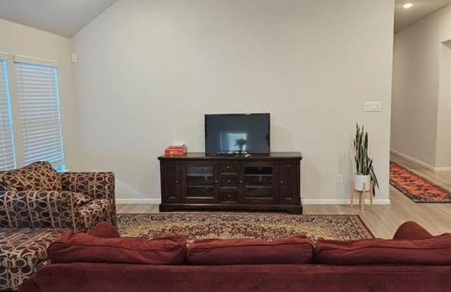 308 N Crescent Avenue N photos photos