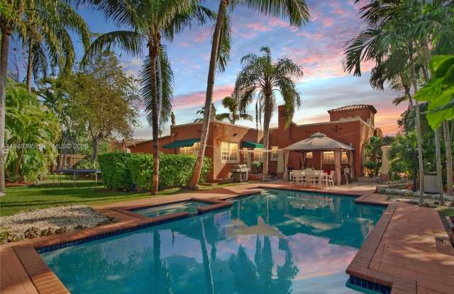 2985 SW 13th Street photos photos