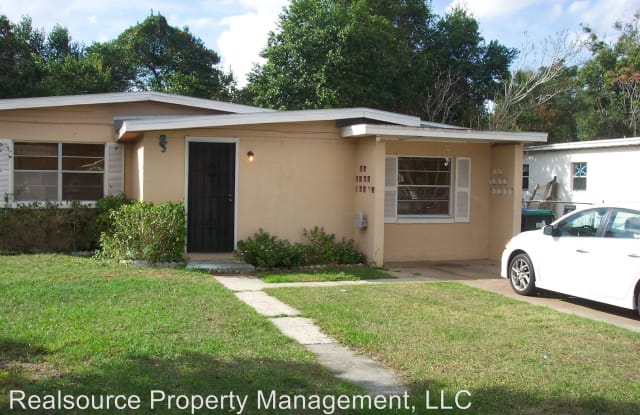 928 Inchon Court Orange - 928 Inchon Court, Pine Hills, FL 32808