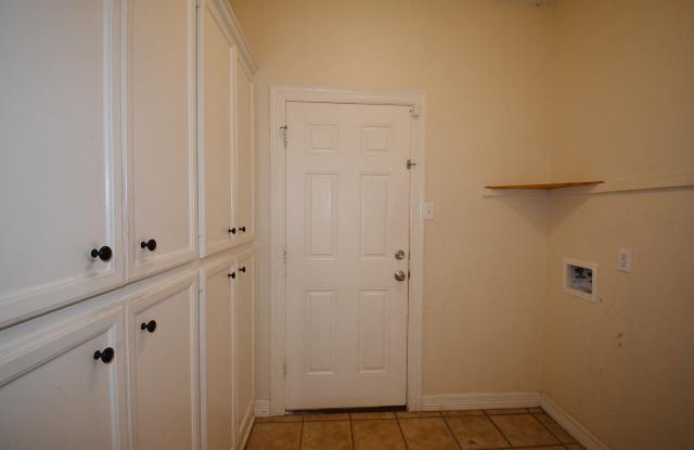 2803 Weeping Willow Circle Gallery 3