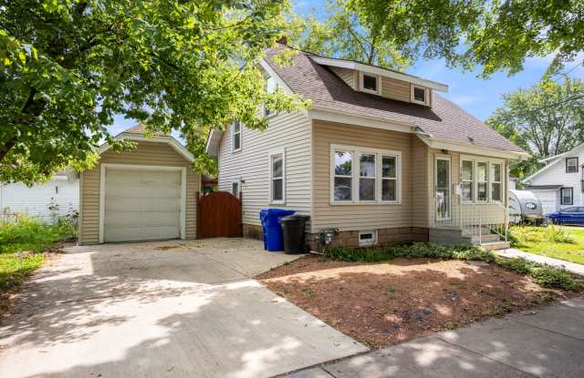 Two Bedroom Appleton House photos photos
