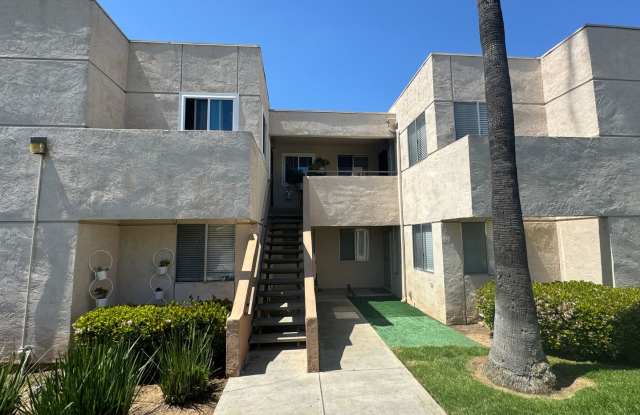 Palm Court - 830 Broadway, El Cajon, CA 92021