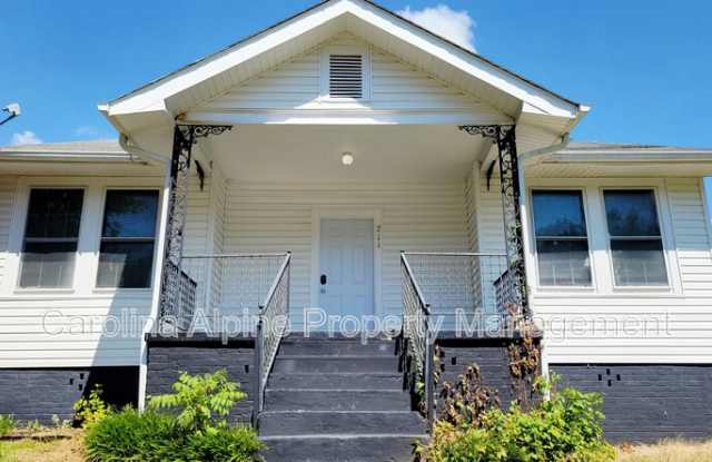 211 River Street - 211 River Street, High Shoals, NC 28034