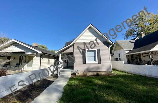 Stunning 2-Bedroom, 2-Full Bathroom Home Near Downtown Indianapolis!! photos photos