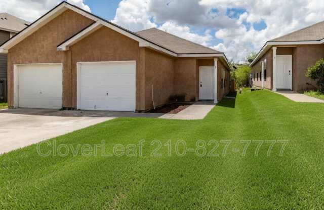 5718 Golf Hts photos photos