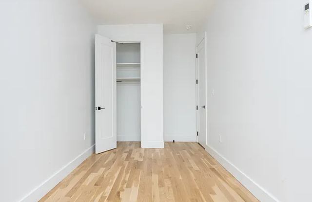 511 Meeker Avenue Gallery 2