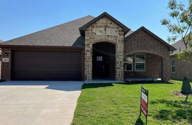 905 Tippit Lane photos photos