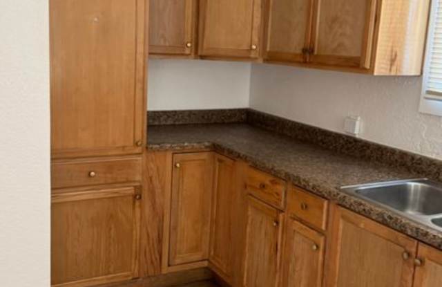 8619 Bennett Avenue - 8619 Bennett Avenue, Fontana, CA 92335