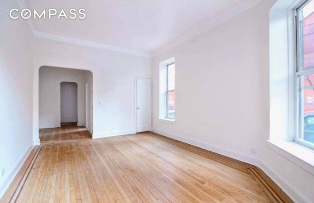 27 East 94th Street Gallery 3