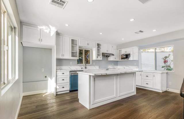 510 Neva Place photos photos