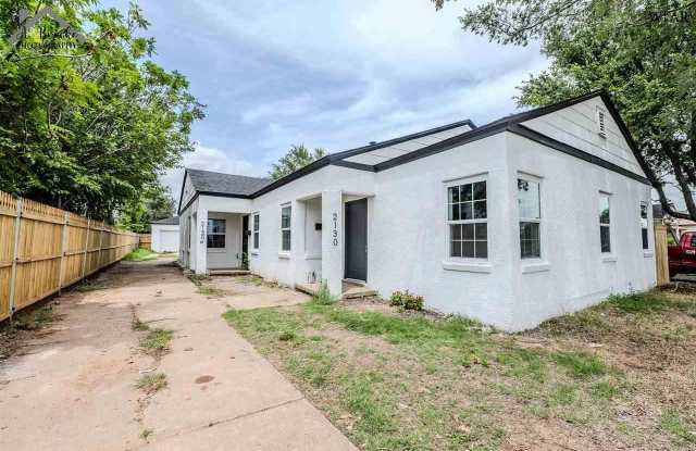2130 1/2 AVENUE H photos photos