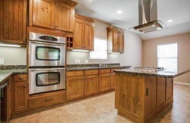 4923 Wenonah Drive Gallery 3