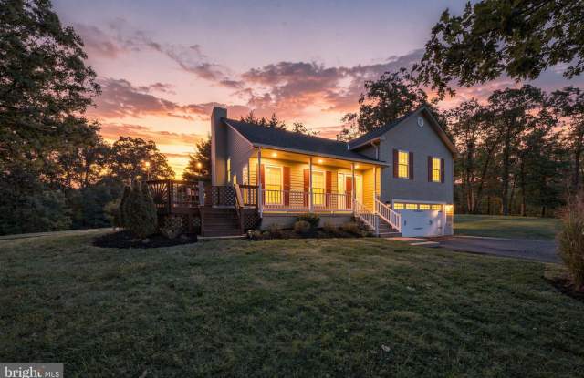 7678 GREENWOOD Way Gallery 1