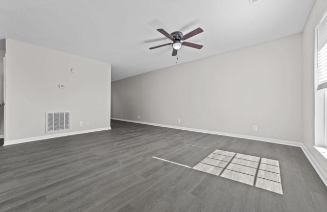 1158 Roberts Lane - 1158 Roberts Lane, High Point, NC 27260